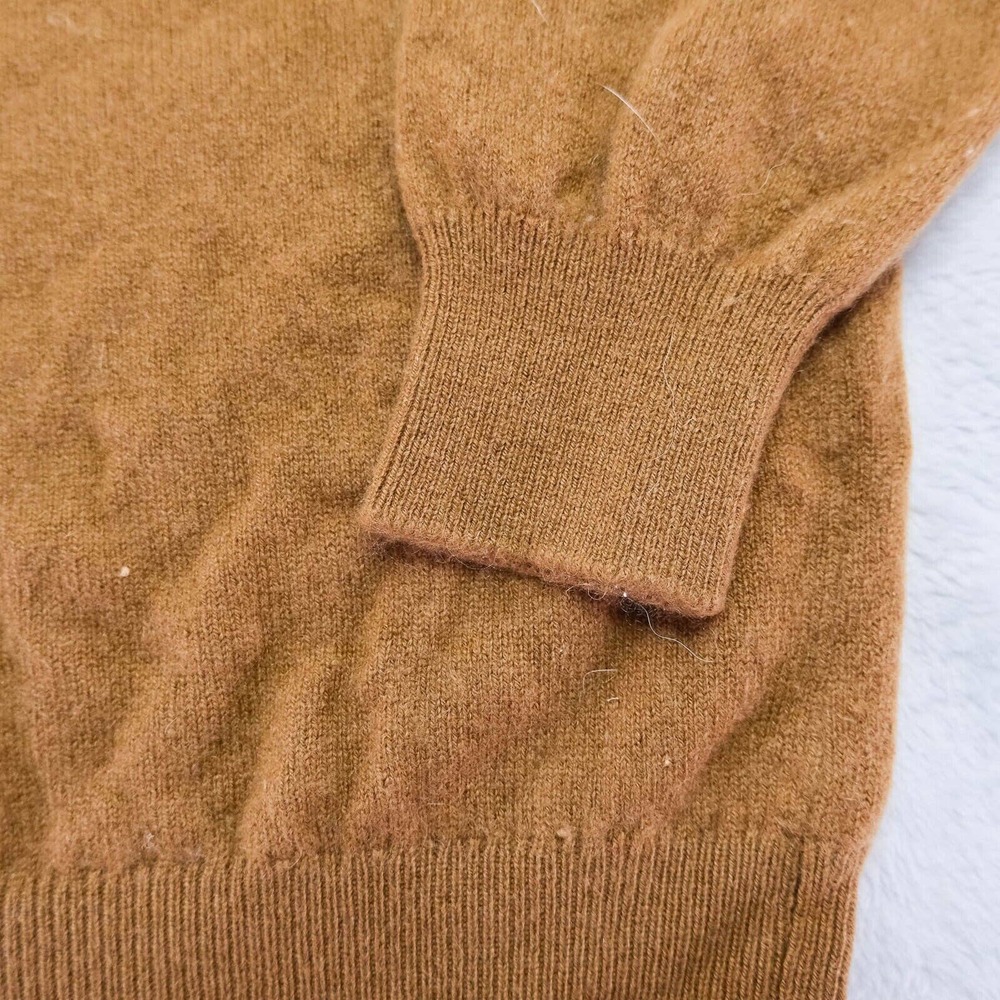 Vintage Lyle & Scott Mens Sweater M/L Scotland Cashmere V-Neck Size Beige 90s - Picture 3 of 9